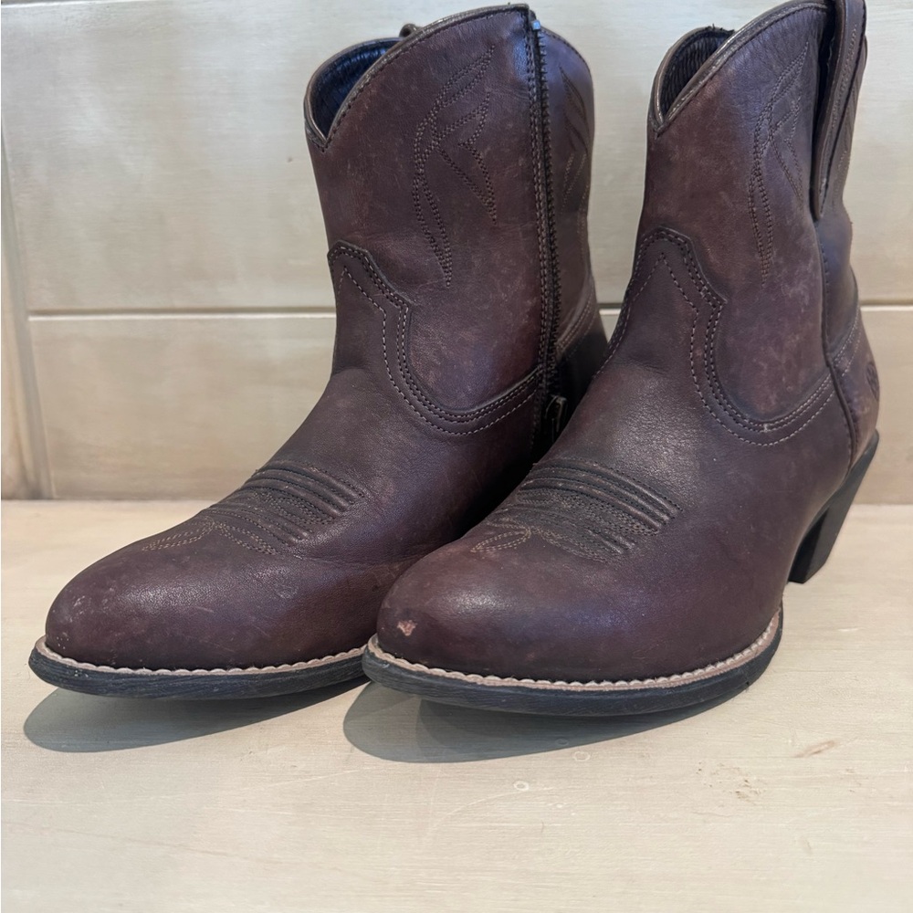 Women's Brown Leather Ariat Western Boots